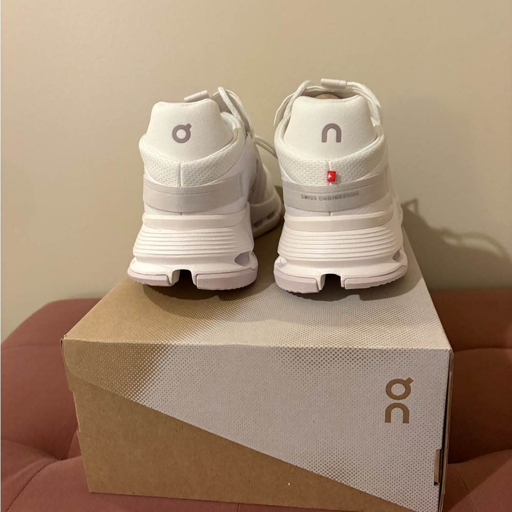 On Cloudnova 2 Sneakers - Picture 4 of 7